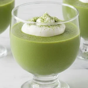 Biela čokoláda matcha latte